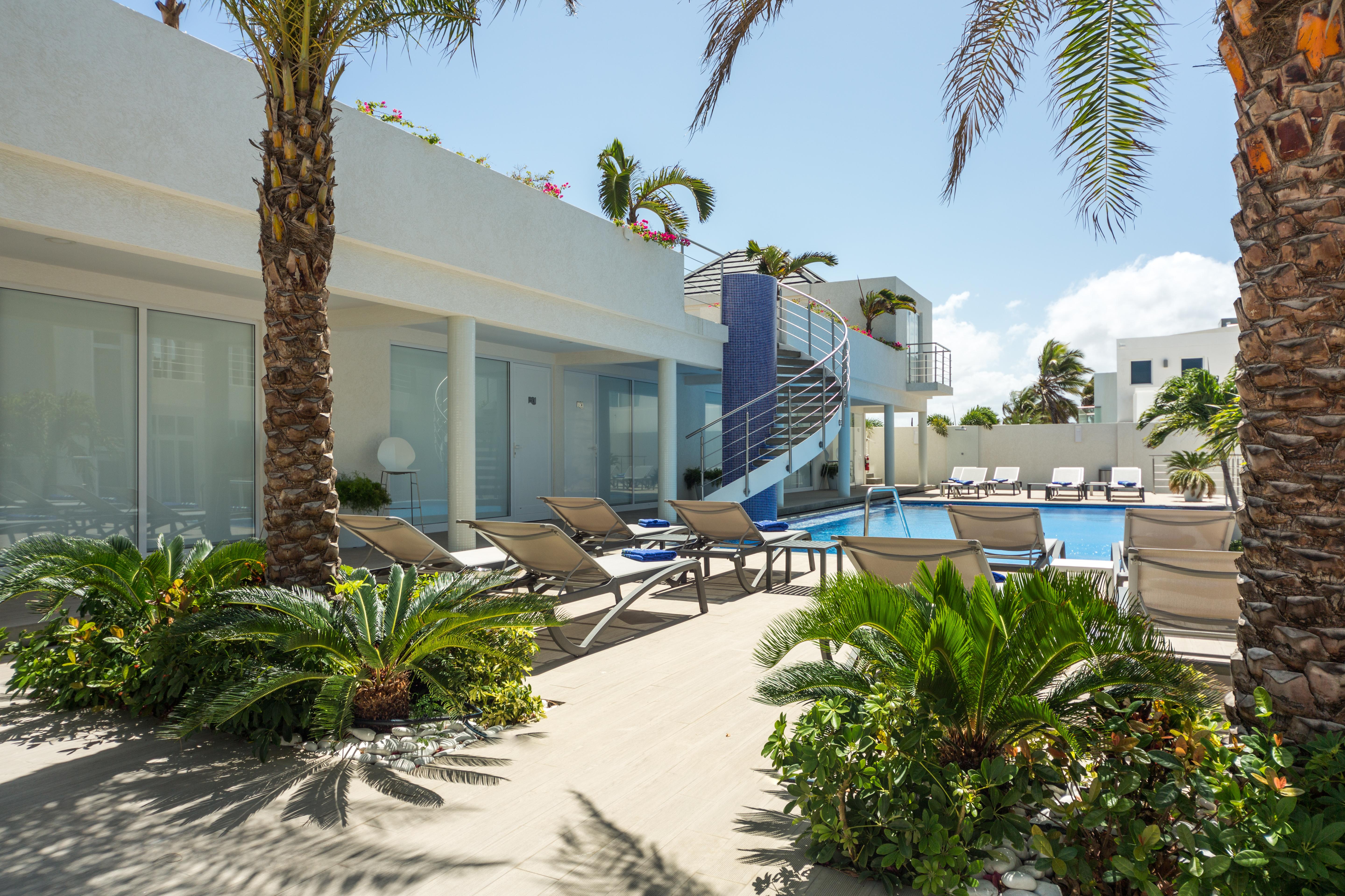 Ocean Z Boutique Hotel Palm Beach ภายนอก รูปภาพ