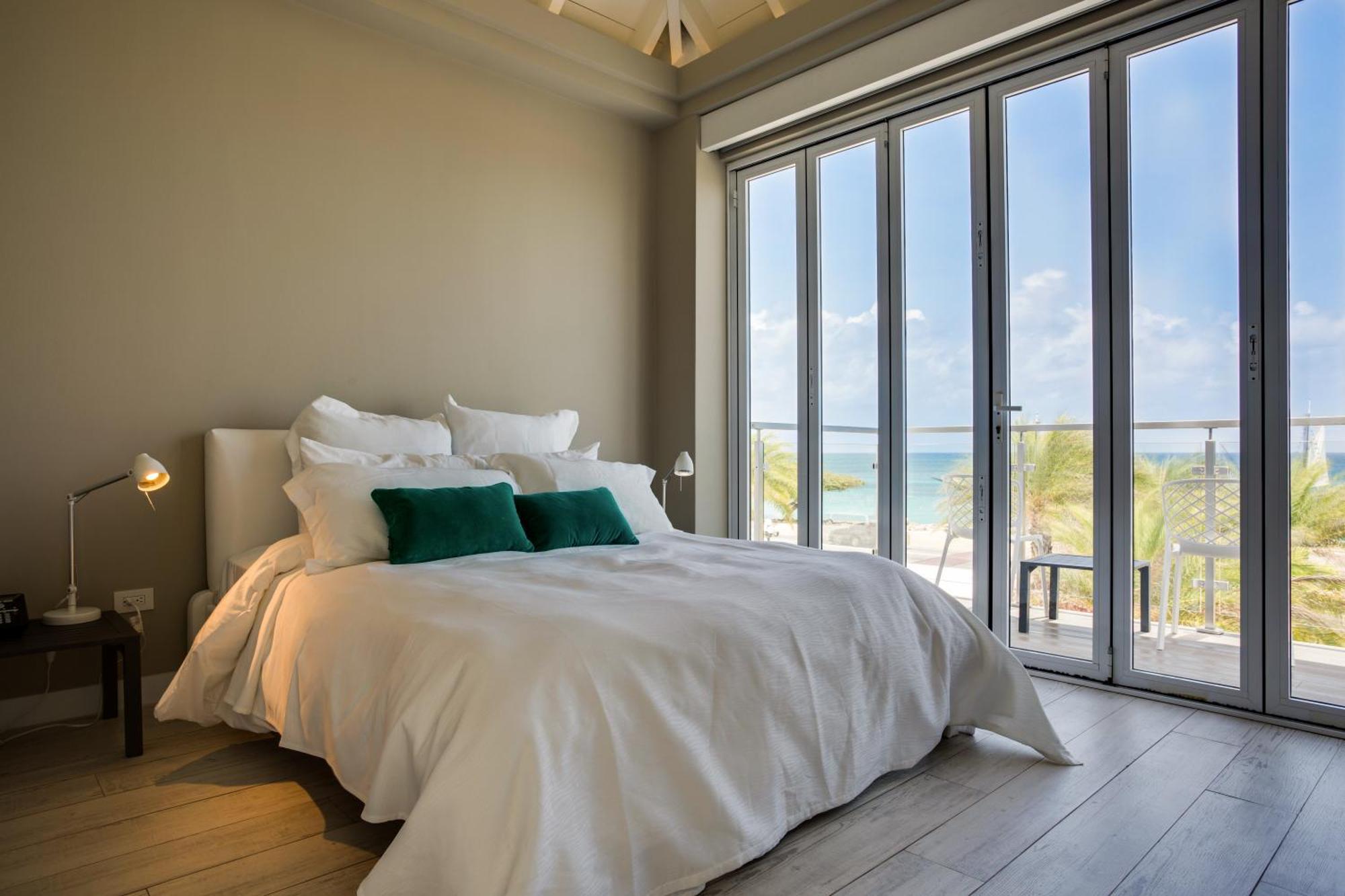 Ocean Z Boutique Hotel Palm Beach ภายนอก รูปภาพ